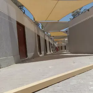 مظلات مظلات